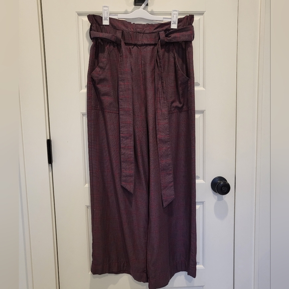 Marine Layer paper bag waist pants - Picture 2 of 4
